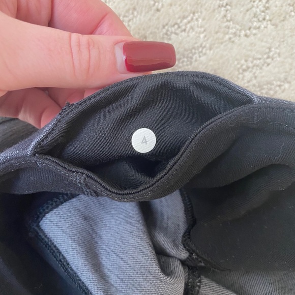 Lululemon leggings - Picture 4 of 7